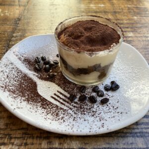 Tiramisu tradizionale con caffe Illy (precio por porción)