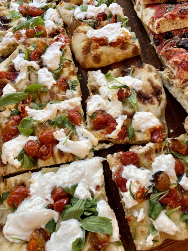 Pizza Burrata – ración - Imagen 2